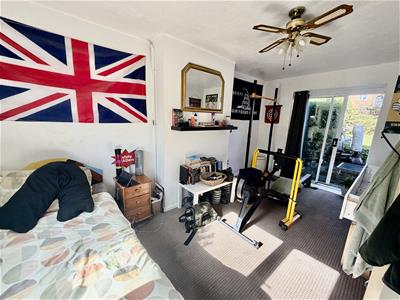 Picture 4